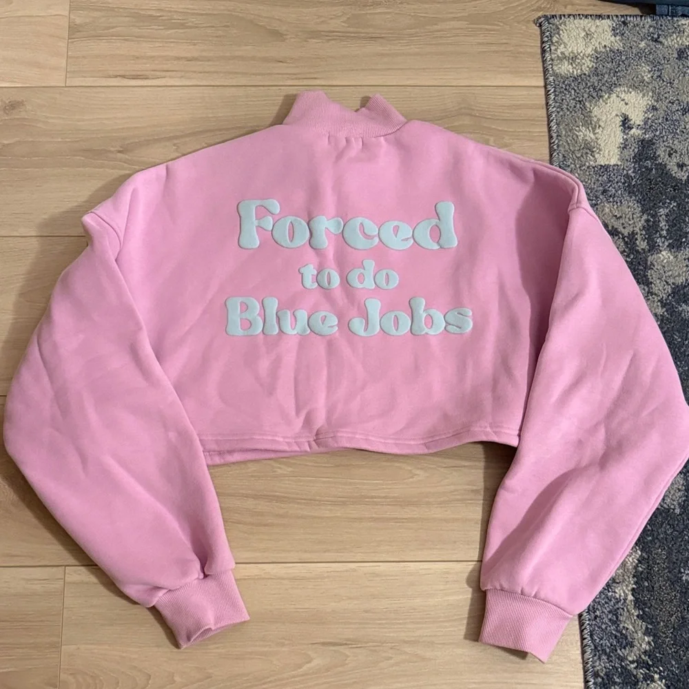 Strawberry Milk Mob Pink High-Neck Cropped Hoodie - Picture 3 of 3